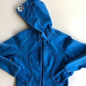 Lululemon Womens Zip Up Hoodie Size 6 Blue
Zip up